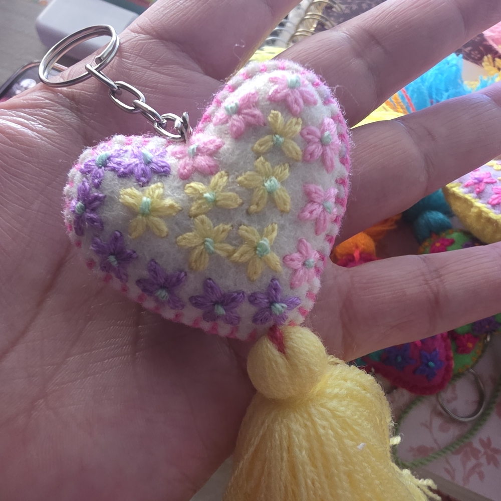 MEXICANA White Heart Floral Embroidered Keychain with Yellow Tassel